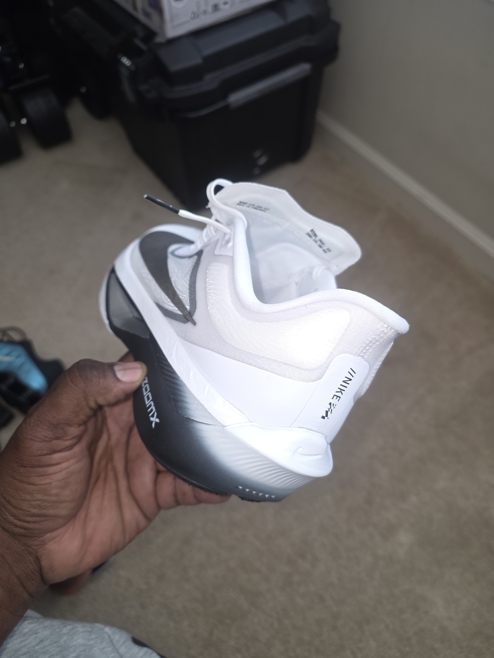 Men's Athletic Running Shoes - White / Gray - Picture 2 of 3